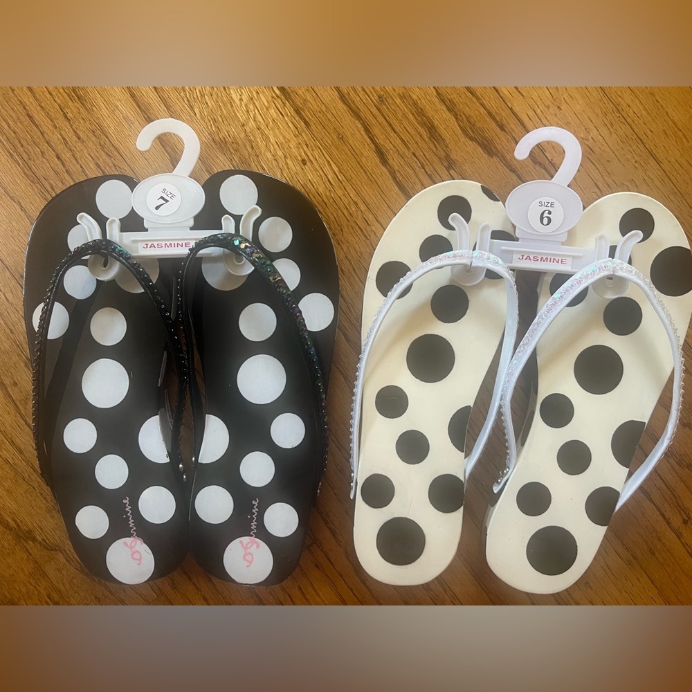 New Jasmine slippers size 6 & 7